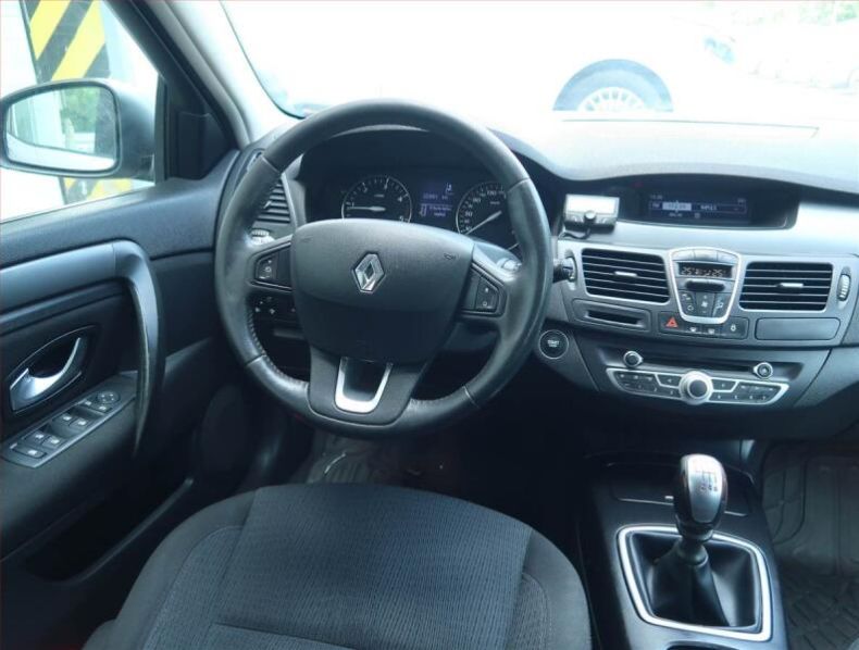 Renault Laguna - hlavní foto