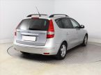 Hyundai i30 - fotka číslo 4