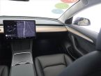 Tesla Model 3 - fotka číslo 7