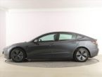 Tesla Model 3 - fotka číslo 2