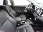 Toyota RAV 4 - fotka číslo 8
