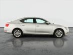 Škoda Superb - fotka číslo 5