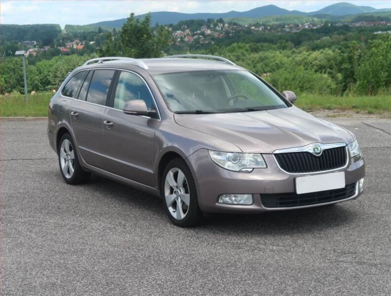 Škoda Superb - hlavní fotka inzerátu