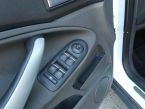 Ford Kuga - fotka číslo 16