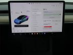 Tesla Model 3 - fotka číslo 10