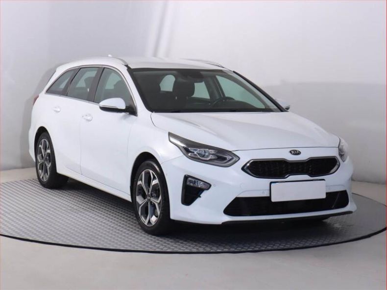 Kia Cee'd - hlavní foto