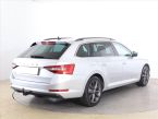 Škoda Superb - fotka číslo 4