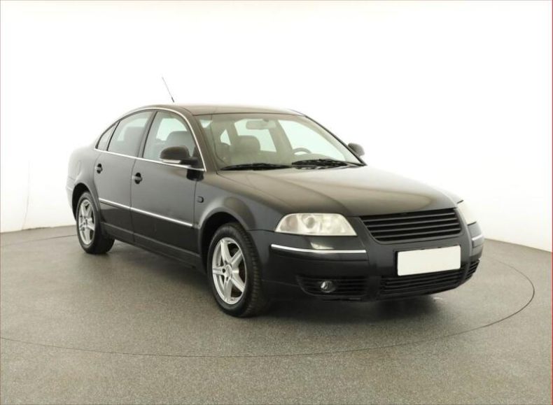 Volkswagen Passat - hlavní foto