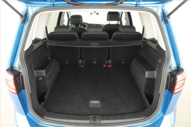 Volkswagen Touran - hlavní fotka