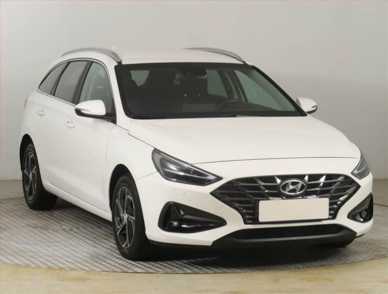 Hyundai i30 - hlavní fotka