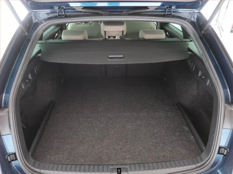 Škoda Octavia - hlavní fotka