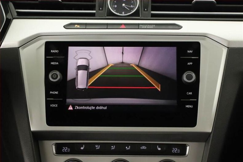 Volkswagen Passat - hlavní fotka