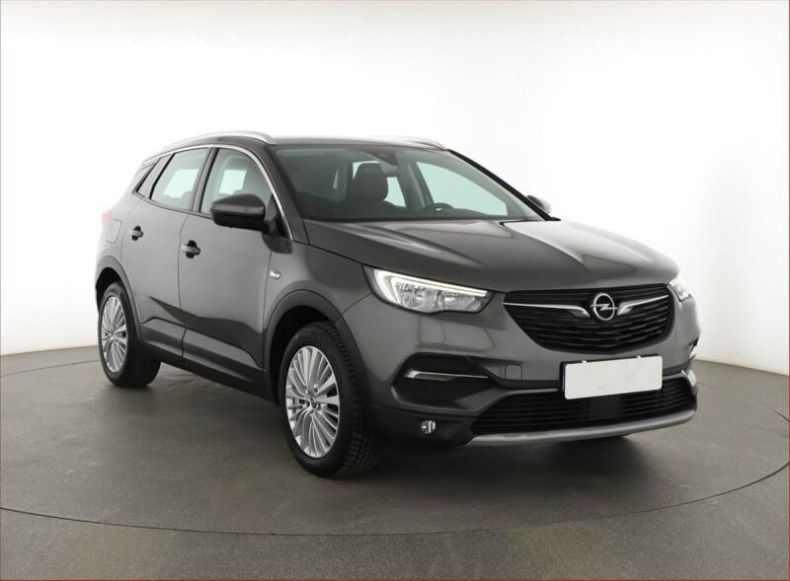 Opel Grandland X - hlavní foto