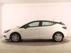 Opel Astra - fotka číslo 2