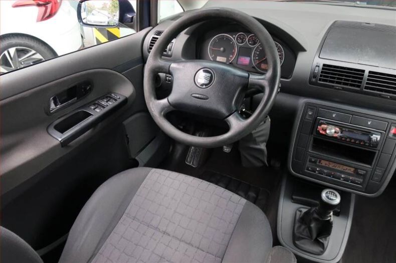 Seat Alhambra - hlavní fotka