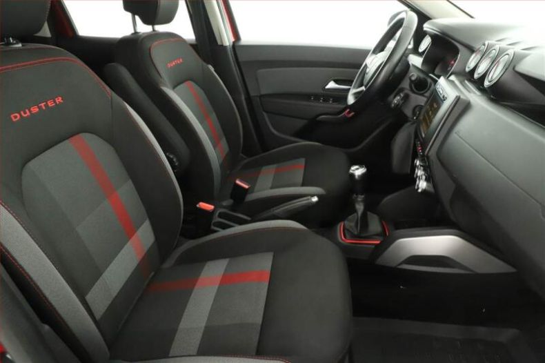 Dacia Duster - hlavní fotka