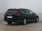Volkswagen Passat - fotka číslo 4