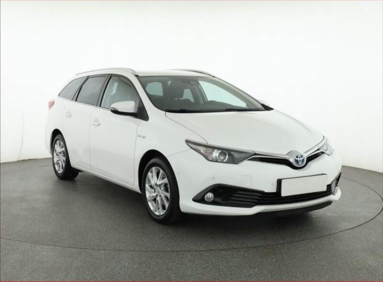 Toyota Auris - hlavní foto