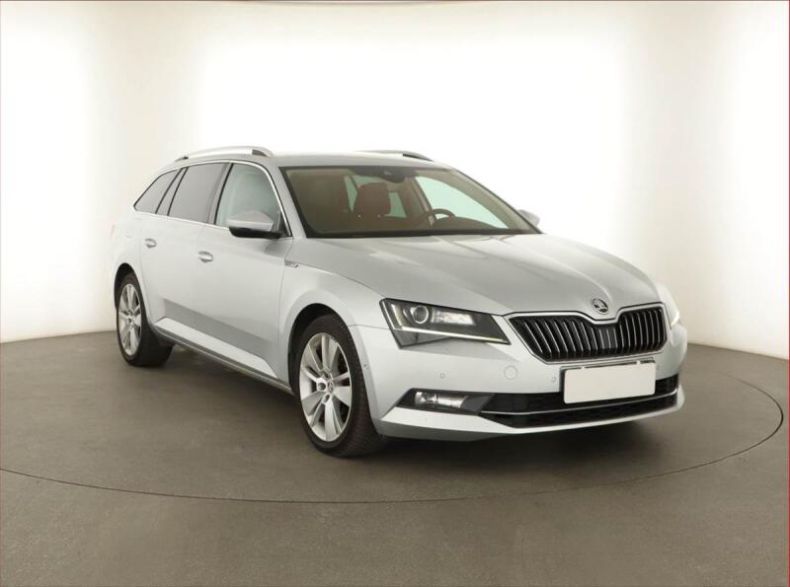 Škoda Superb - hlavní fotka inzerátu
