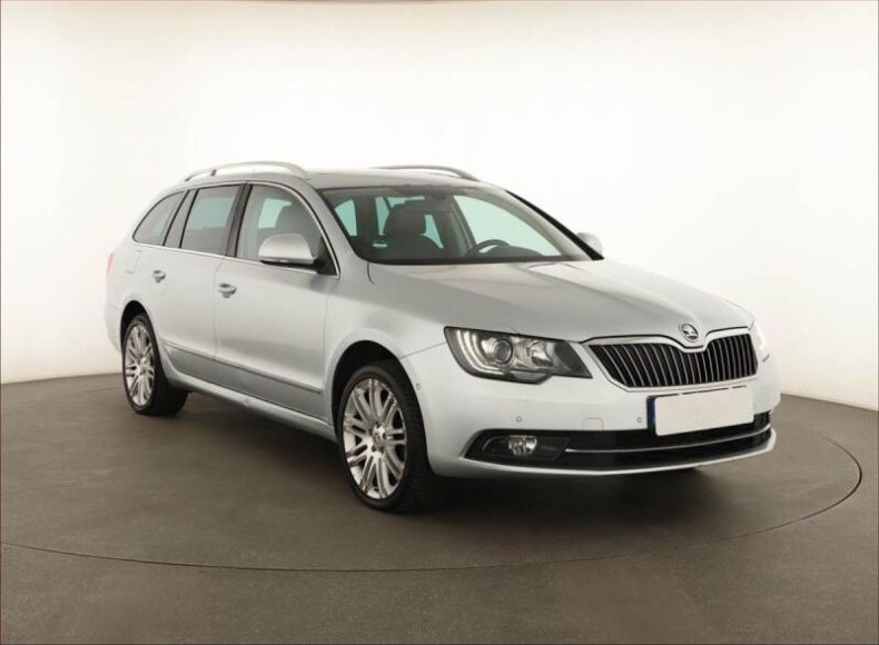 Škoda Superb - hlavní fotka inzerátu