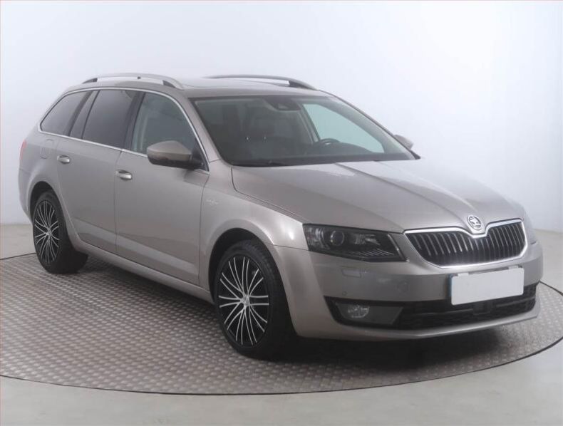 Škoda Octavia - hlavní foto