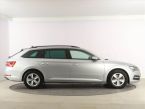 Škoda Superb - fotka číslo 5