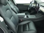 Tesla Model Y - fotka číslo 8