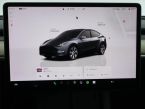 Tesla Model Y - fotka číslo 11