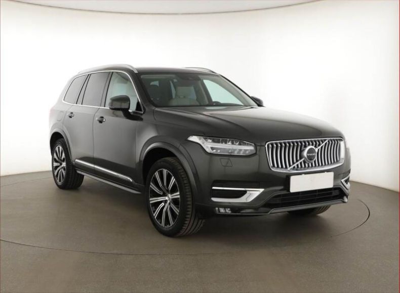 Volvo XC90 - hlavní foto