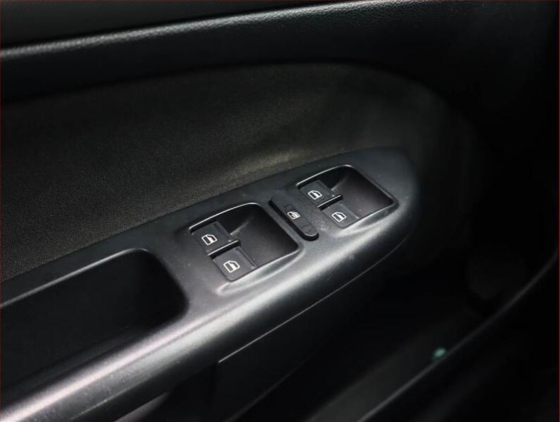 Škoda Octavia - hlavní fotka