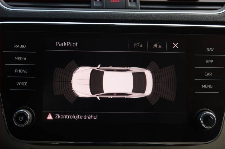 Škoda Superb - hlavní fotka