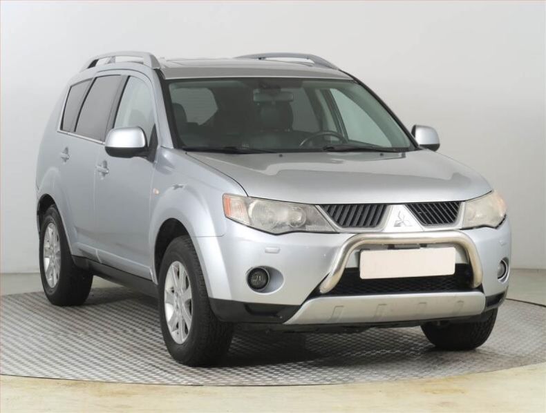 Mitsubishi Outlander - hlavní fotka inzerátu