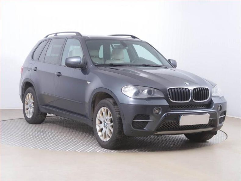 BMW X5 - hlavní foto