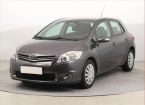 Toyota Auris - fotka číslo 1