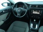 Volkswagen Jetta - fotka číslo 6