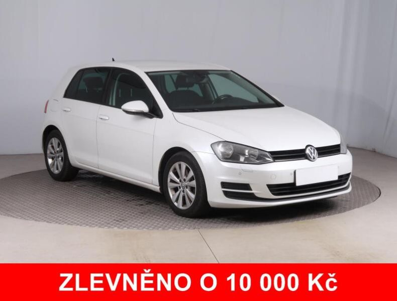 Volkswagen Golf - hlavní foto