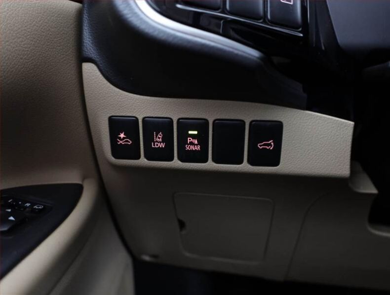 Mitsubishi Outlander - hlavní fotka