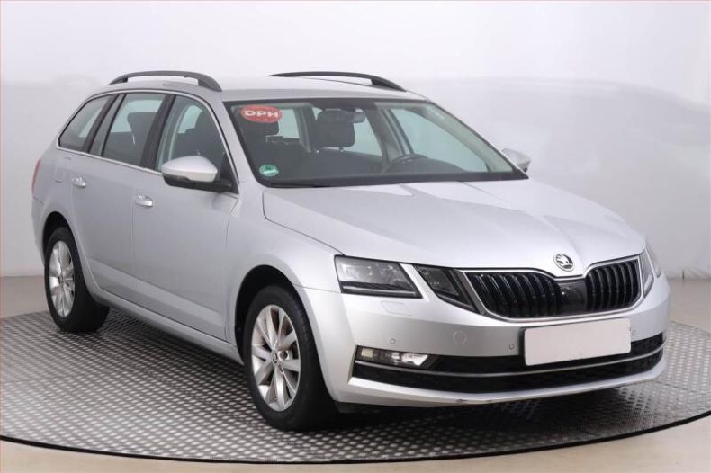 Škoda Octavia - hlavní foto