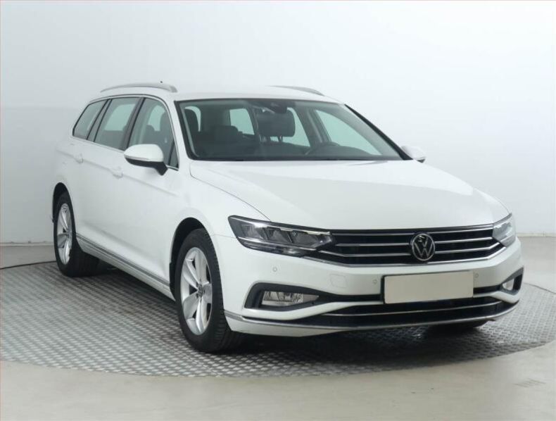 Volkswagen Passat - hlavní fotka inzerátu