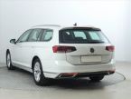 Volkswagen Passat - fotka číslo 3