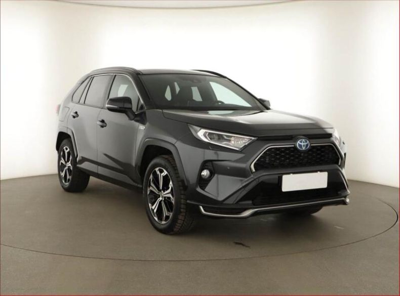 Toyota RAV 4 - hlavní foto