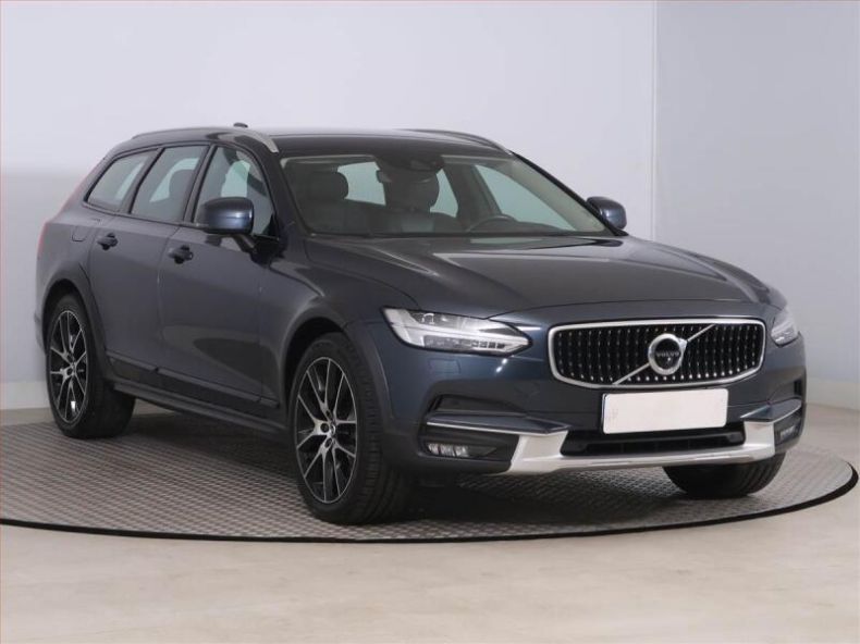 Volvo V90 - hlavní foto