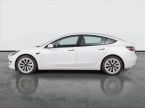 Tesla Model 3 - fotka číslo 2