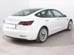 Tesla Model 3 - fotka číslo 4