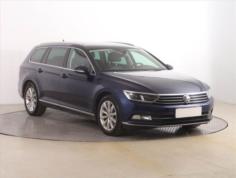 Volkswagen Passat - hlavní fotka inzerátu