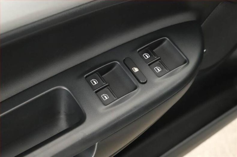 Škoda Octavia - hlavní fotka