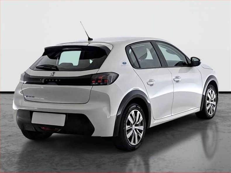 Peugeot 208 - hlavní fotka