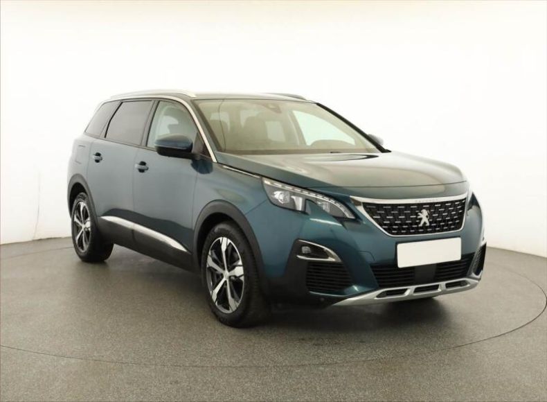 Peugeot 5008 - hlavní fotka