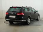 Volkswagen Passat - fotka číslo 4