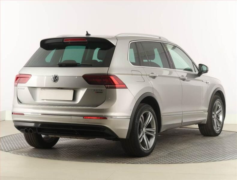 Volkswagen Tiguan - hlavní fotka